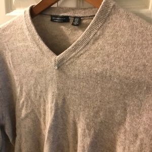 Cashmere Saks Fifth Avenue XXL v-neck sweater